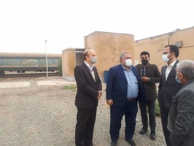 قطار در ایستگاه شهرک صنعتی شمس آباد توقف می کند 2 شهر حسن آباد صاحب ایستگاه مسافربری راهآهن میشود