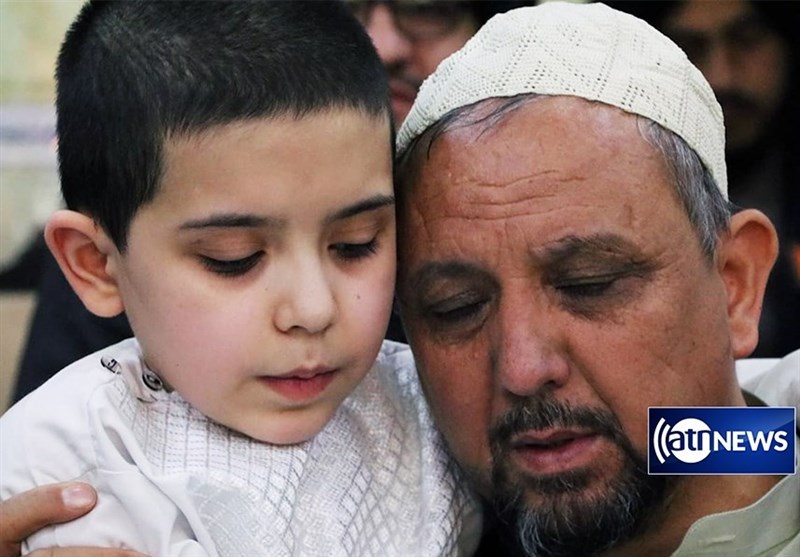 طالبان کودک ربوده‌شده در بلخ را پس از یک سال‌ونیم به پدرش سپرد
