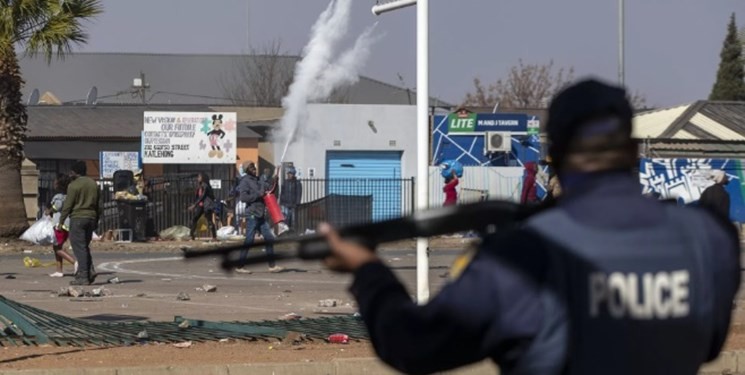 ۱۸ کشته در دو تیراندازی جمعی در آفریقای جنوبی