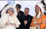 رهبر کاتولیک‌های جهان از بومیان کانادا طلب بخشش کرد