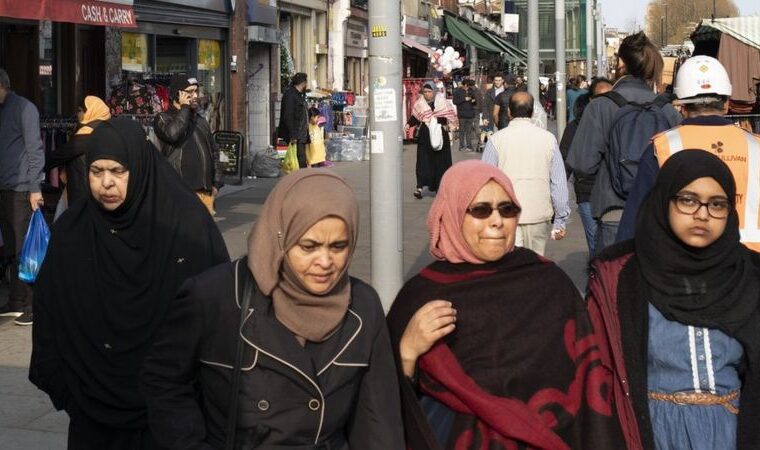 مسلمانان بریتانیا به «شهروندان درجه دو»تبدیل شده‌اند