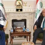 دیدار سفیر روسیه در عراق با رئیس الحشد الشعبی و تاکید بر تقویت همکاری