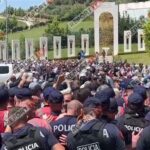 یورش پلیس آلبانی به مقر گروه تروریستی مجاهدین خلق ایران