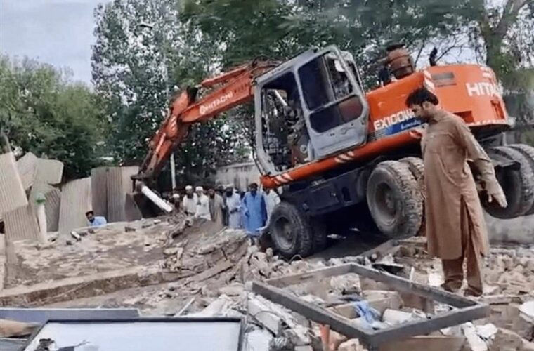 نمازگزاران در خیبرپختونخواه پاکستان هدف حمله تروریستی قرار گرفتند