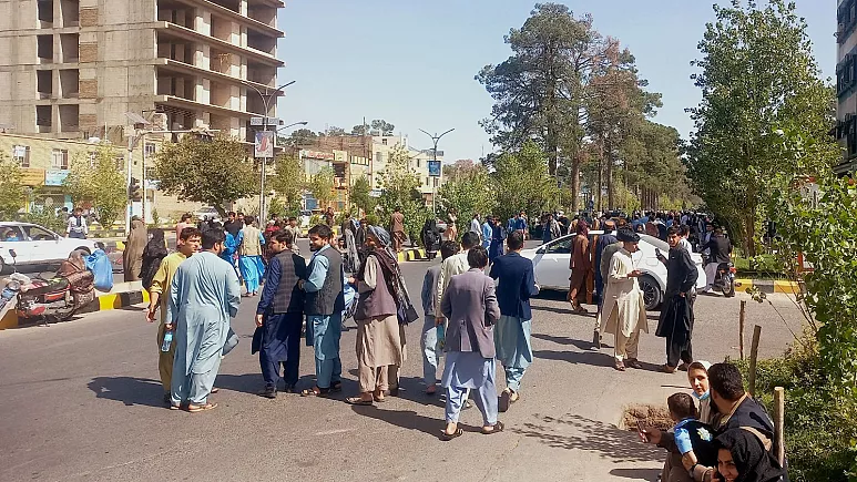 ده‌ها نفر در زمین‌لرزه در افغانستان کشته و زخمی شدند