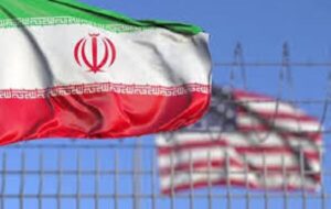 وبگاه خبری آکسیوس فاش کرد: مذاکرات غیر مستقیم امریکا با ایران در عمان