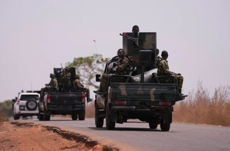 گروه تروریستی نیابتی بوکوحرام بیش از سیصد دانش‌آموز ربوده‌شده در نیجریه را آزاد کرد