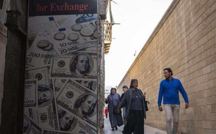 گشایش ۸ میلیارد دلاری برای اقتصاد مصر؛ سپردههای کویت و قطر تبدیل به سرمایهگذاری میشود گشایش ۸ میلیارد دلاری برای اقتصاد مصر؛ سپردههای کویت و قطر تبدیل به سرمایهگذاری میشود