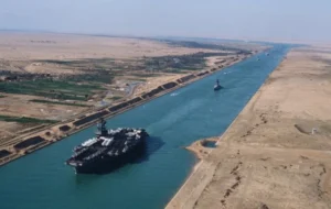 پاسخ قاطع کارشناس مصری به درخواست جنجالی ترامپ: کانال سوئز بخشی جدایی‌ناپذیر از حاکمیت مصر است