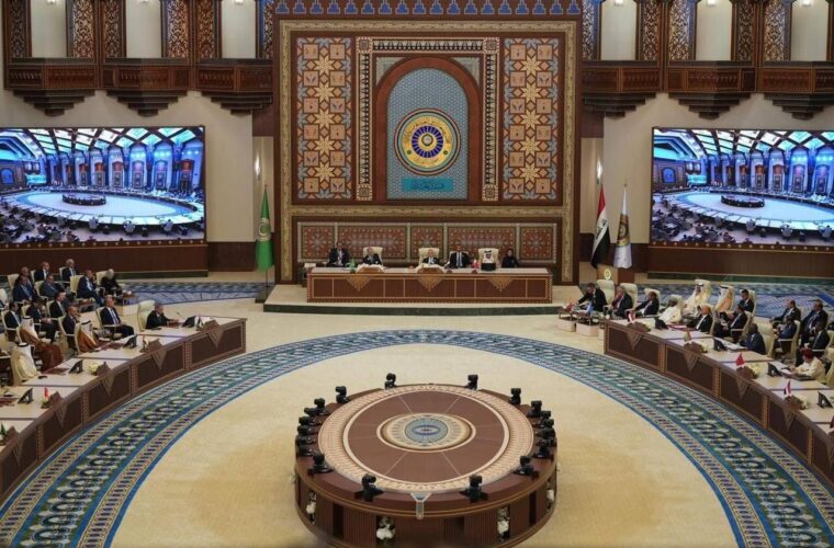 حمایت سران عرب از مذاکرات ایران و آمریکا؛ فلسطین و غزه در صدر بیانیه پایانی نشست بغداد حمایت سران عرب از مذاکرات ایران و آمریکا؛ فلسطین و غزه در صدر بیانیه پایانی نشست بغداد