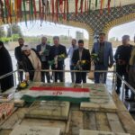 همزمان با شروع هفته قوه قضائیه غبارروبی مزار شهدای گمنام توسط مسئولان فشافویه در آستانه سالروز شهادت آیت‌الله بهشتی