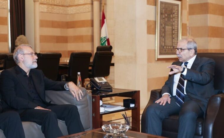 لاریجانی: احترام کامل به تصمیم مشترک دولت لبنان و مقاومت / در صورت درخواست رسمی، کمک نظامی خواهیم کرد لاریجانی: احترام کامل به تصمیم مشترک دولت لبنان و مقاومت / در صورت درخواست رسمی، کمک نظامی خواهیم کرد