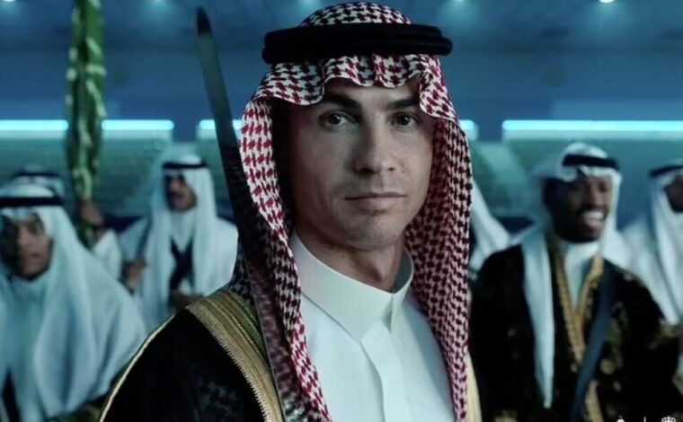 تاریخی شد؛ رونالدو اولین فوتبالیست میلیاردر جهان نام گرفت!