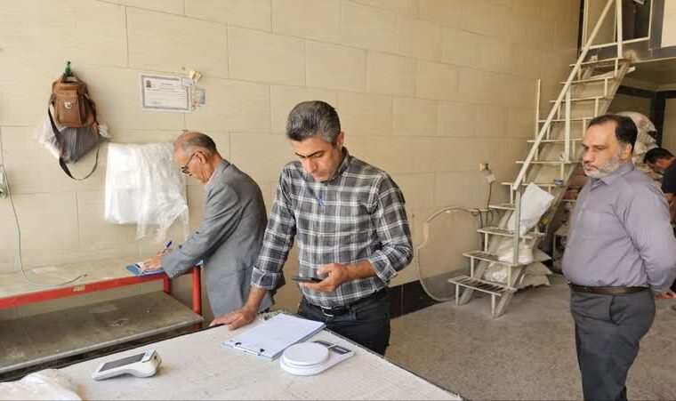 برخورد قاطع با نانوایی‌های متخلف فشافویه؛ تأکید بر استمرار بازرسی‌های اصناف