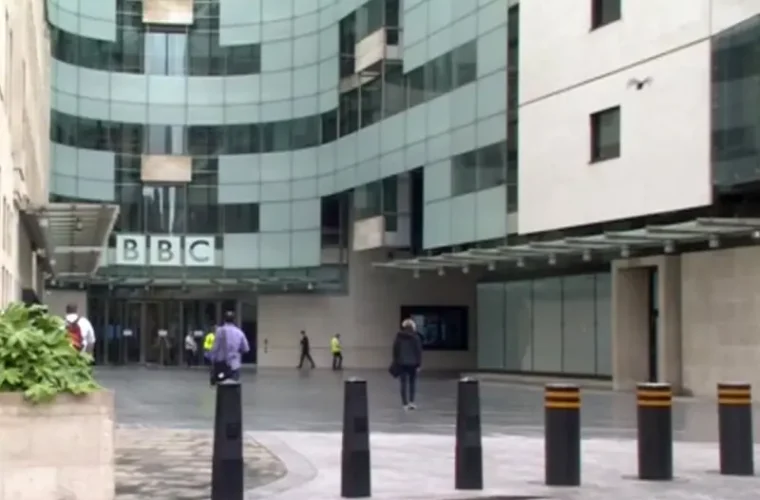 تقلا برای فرار از برچسب «تروریسم رسانهای»؛ بیبیسی فارسی پس از افشاگری ایران دستبهدامان سازمان ملل شد تقلا برای فرار از برچسب «تروریسم رسانهای»؛ بیبیسی فارسی پس از افشاگری ایران دستبهدامان سازمان ملل شد