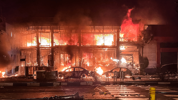 ایهود یاعاری تحلیلگر شبکه ۱۲ رژیم صهیونیستی: عذرخواهی میکنم؛ نظام ایران بر همه امور کنترل دارد ایهود یاعاری تحلیلگر شبکه ۱۲ رژیم صهیونیستی: عذرخواهی میکنم؛ نظام ایران بر همه امور کنترل دارد