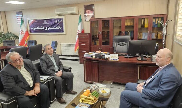 تاکید بر ۵ اصل انتخابات در دیدار معاون سیاسی استاندار تهران با سرپرست بخشداری فشافویه تاکید بر ۵ اصل انتخابات در دیدار معاون سیاسی استاندار تهران با سرپرست بخشداری فشافویه