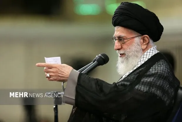 هشدار رهبر انقلاب درباره درگیری منطقه‌ای در صورت هرگونه حمله به ایران