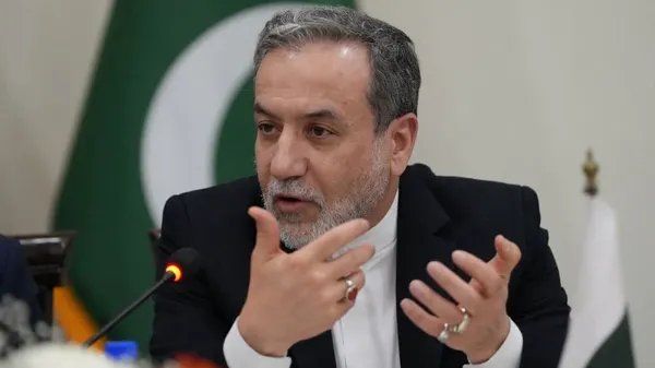 عراقچی: اداره کشور بدون اتکا به مذاکره/ لزوم هوشیاری برابر مکر دشمن