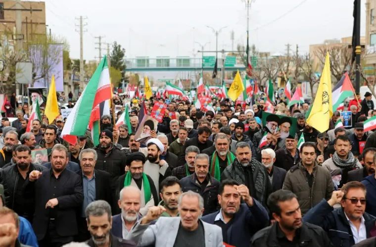 راهپیمایی روز جهانی قدس در حسن آباد؛ وقوع انفجار در حاشیه مصلی راهپیمایی روز جهانی قدس در حسن آباد؛ وقوع انفجار در حاشیه مصلی