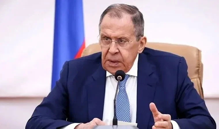 سرگئی لاوروف: از سرگیری حملات آمریکا به ایران، تفاهمنامه تهران و واشنگتن را نقض میکند سرگئی لاوروف: از سرگیری حملات آمریکا به ایران، تفاهمنامه تهران و واشنگتن را نقض میکند