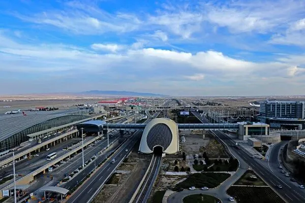 ادعای جنجالی درباره فرودگاه امام خمینی؛ واکنش ری